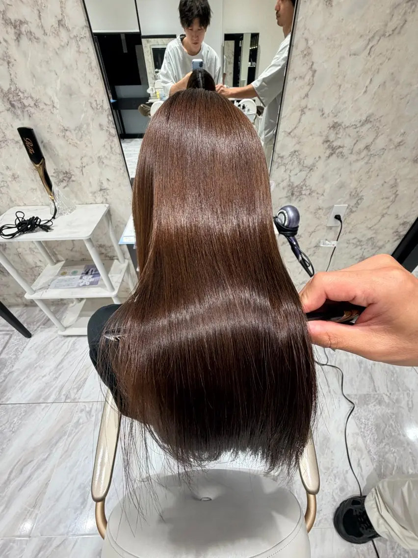 ロング 髪質改善 髪質改善ストレート HANABUSA藤江のヘアスタイル
