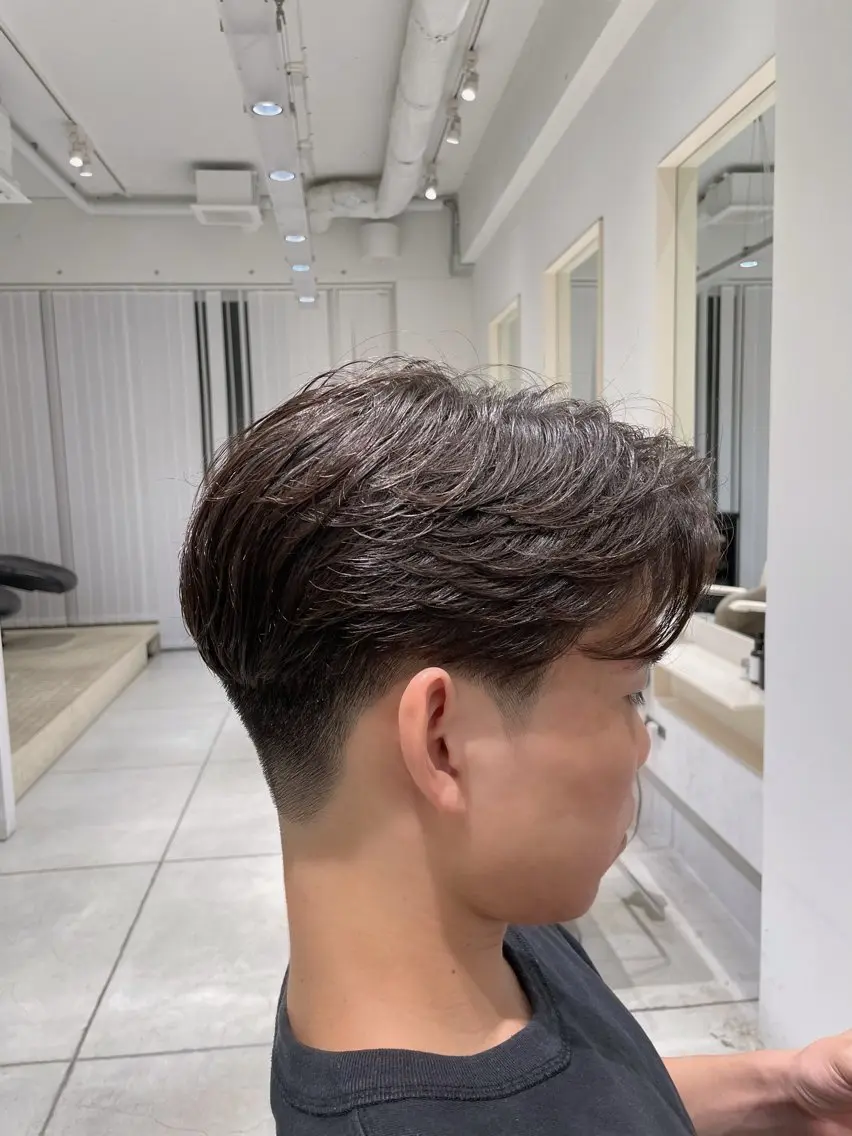 ショート パーマ メンズ ブリ—チ🎨パ—マ 🌿表参道ちえ🌿のヘアスタイル