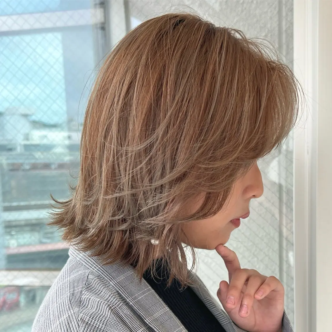カット・白髪ぼかしハイライト・トリートメントの写真
