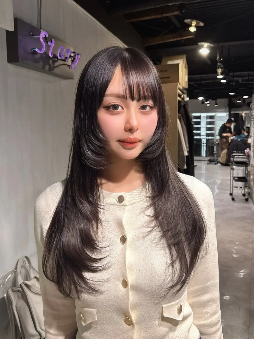 ロング 韓国風カラー 姫カット 韓国風ヘア レイヤーカット ワンホンレイヤー MEI🎀レイヤー 🎀韓国styleのヘアスタイル