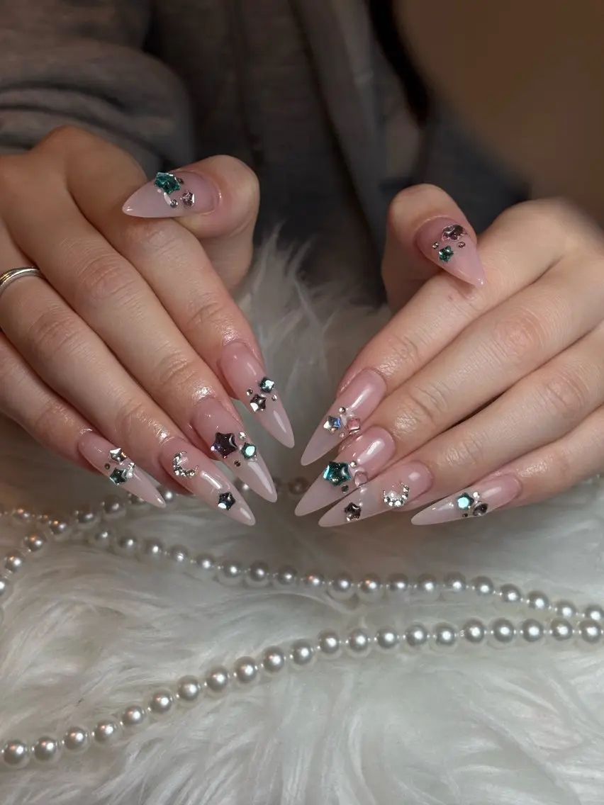 ネイル フレンチネイル ジェルネイル 韓国ネイル マグネットネイル ニュアンスネイル ハンドネイル Sully Nail  Labのネイルデザイン