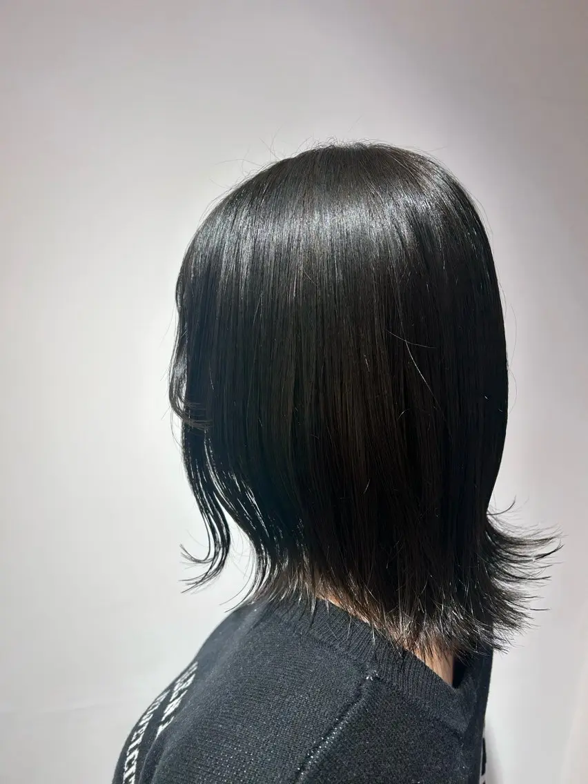 セミロング カット ヘアカラー トリートメント 蓮池 愛海のヘアスタイル