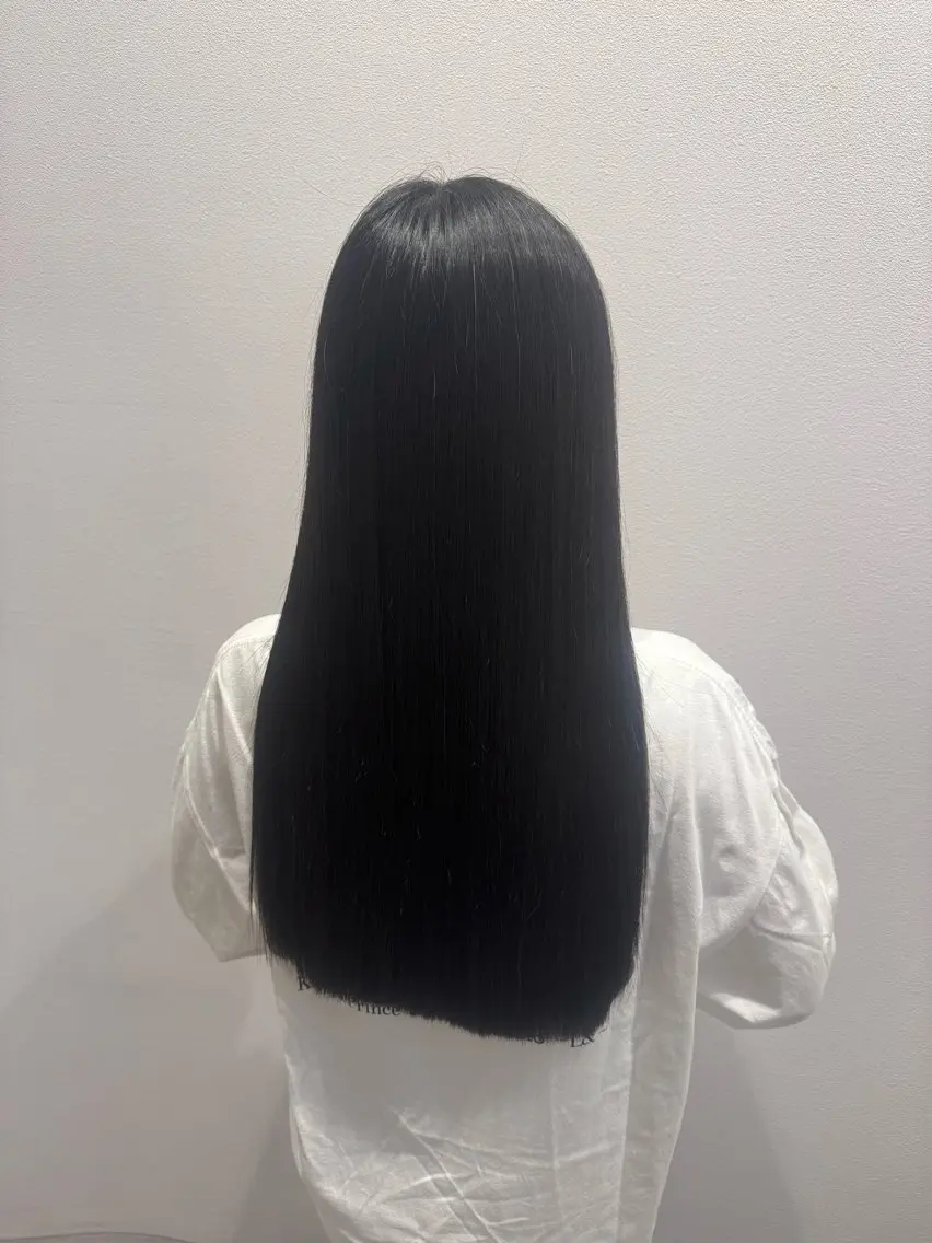 ロング 坪井 れあのヘアスタイル
