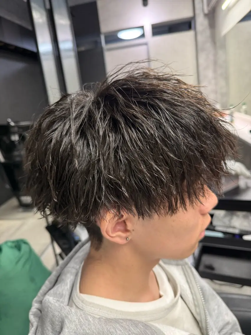 パーマ メンズ メンズパーマ メンズツイストパーマ ツイストパーマ メンズ特化🔥池袋 藤田孝太郎のヘアスタイル