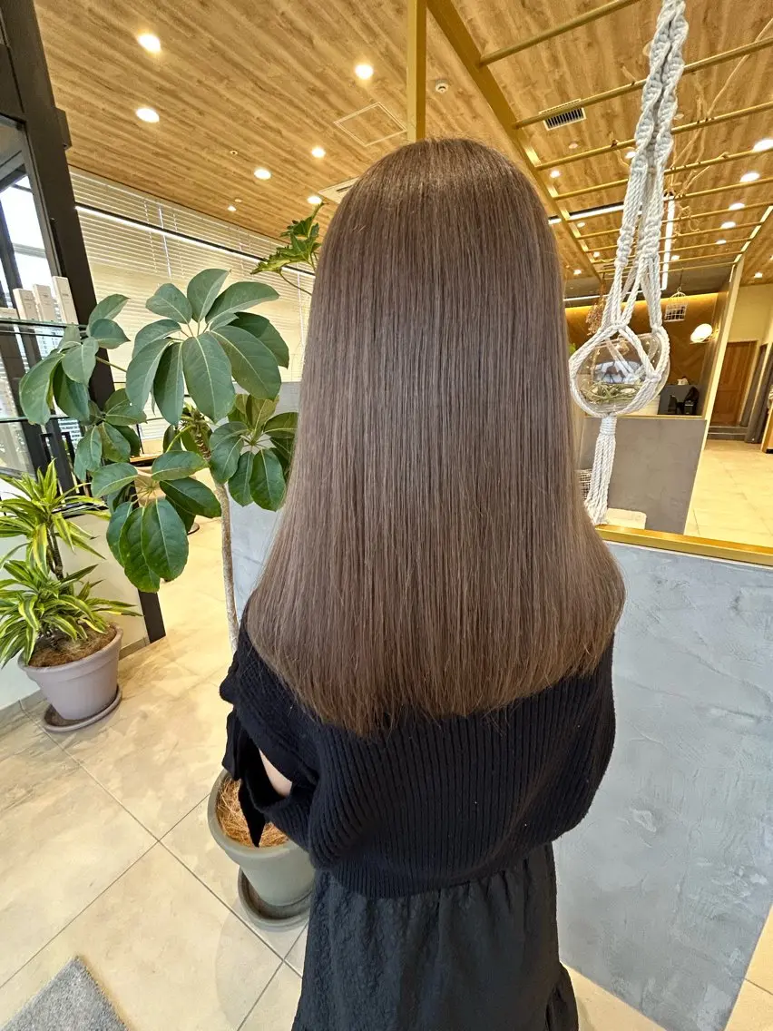 ロング ヘアカラー トリートメント ☁️🐰 あやの 🧁🤍のヘアスタイル