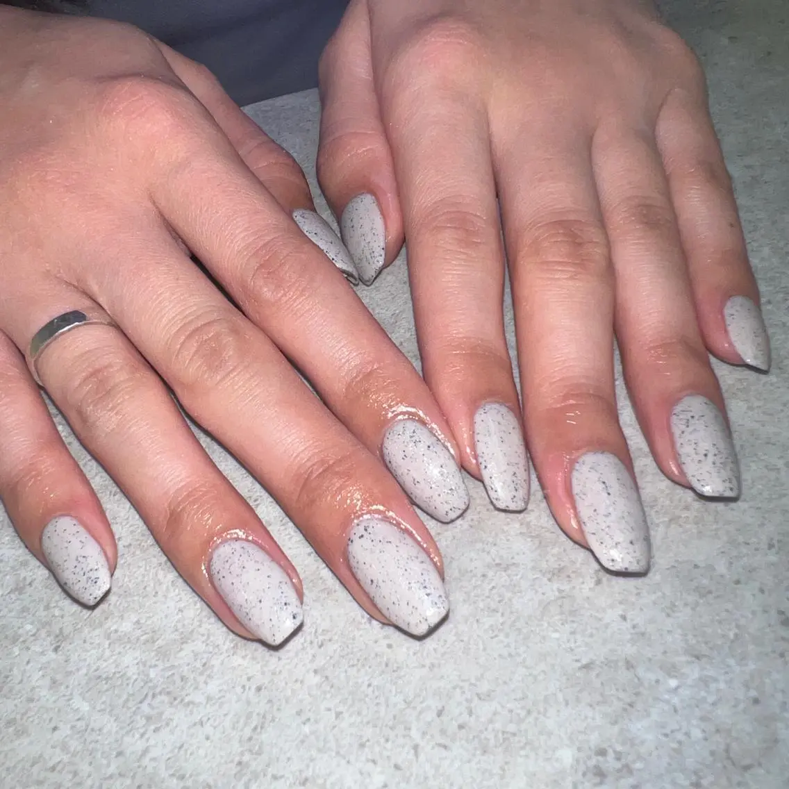 ネイル ジェルネイル ワンカラーネイル ハンドネイル Allma Nailのネイルデザイン