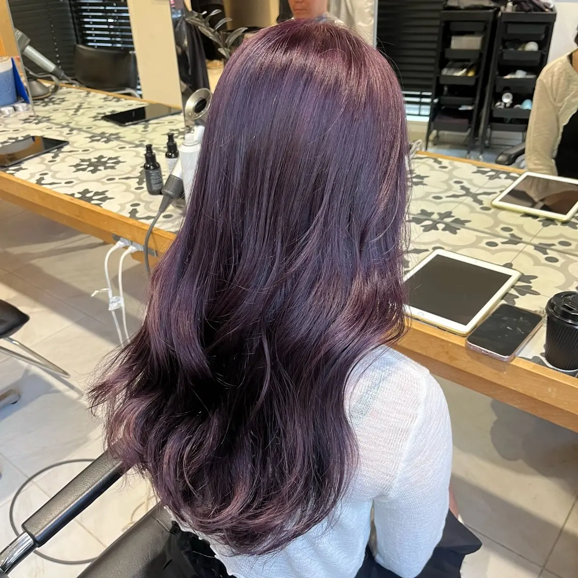 ロング カラー ラベンダーカラー ヘアカラー トリートメント ナミ🩶暗髪/暖色 ❤️/透明感/縮毛のヘアスタイル