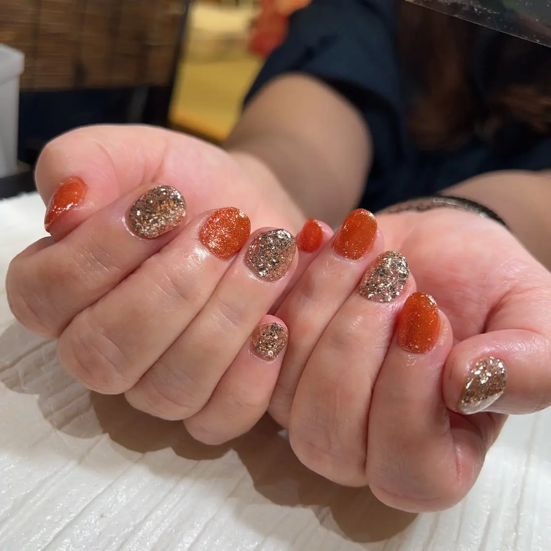 ネイル ラメ(グリッター) イエティ .のネイルデザイン