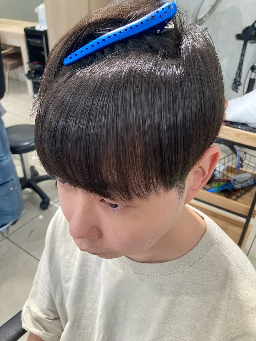 メンズ カット 縮毛矯正 💠メンズ縮毛矯正 /パーマ💠林慶太のヘアスタイル