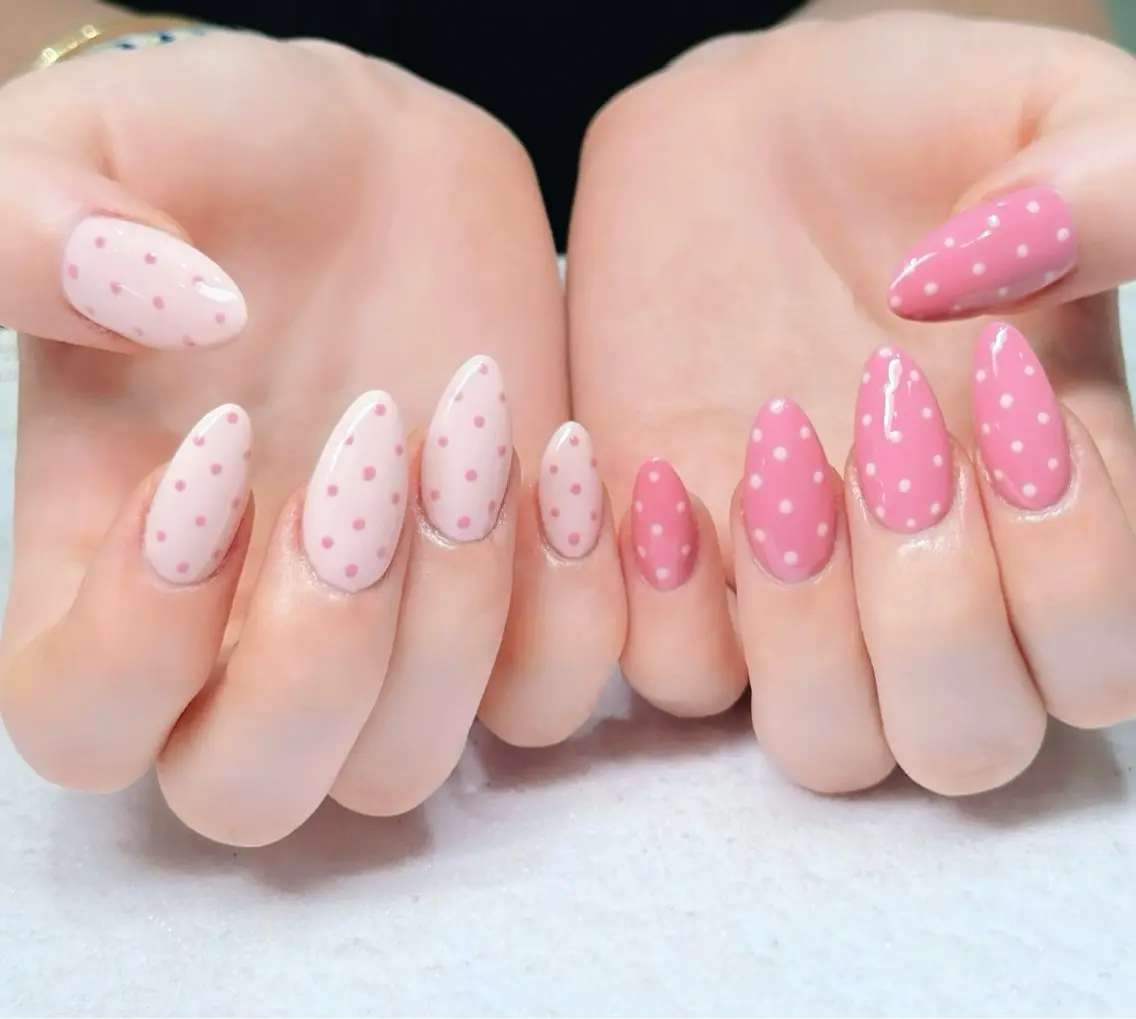 ネイル オーロラネイル ブルー チークネイル フットネイル フレンチネイル ハンドネイル ハンドケア HANA.NAILS 自宅サロンのネイルデザイン