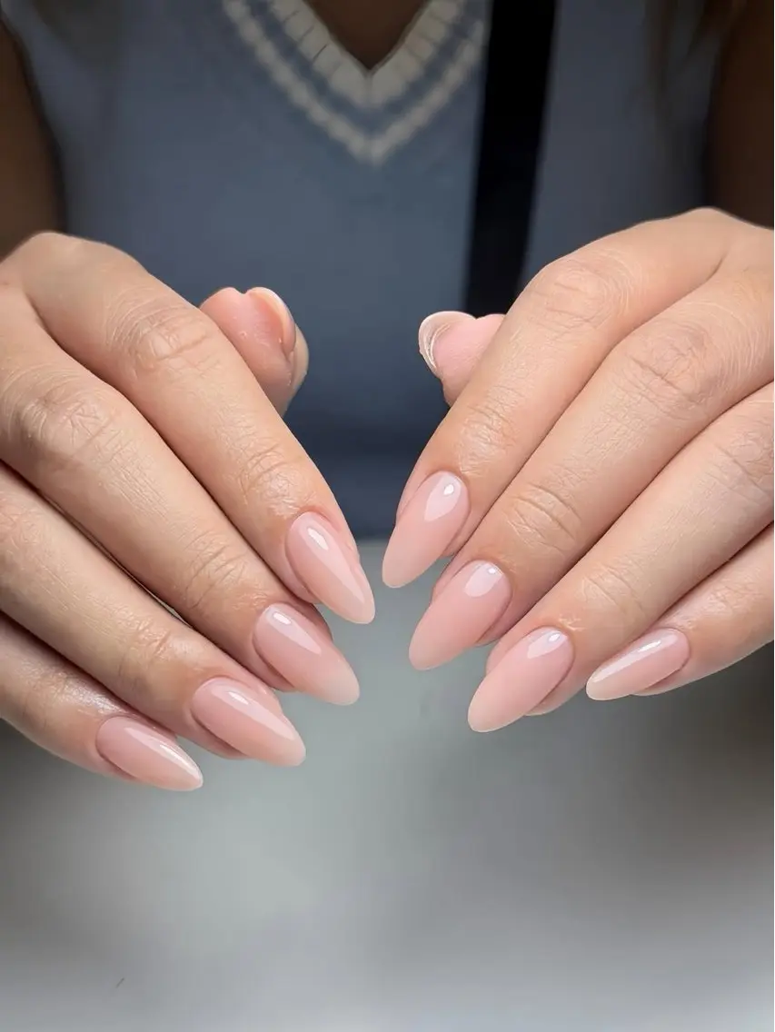 ネイル フレンチネイル キラキラネイル 韓国ネイル シンプルネイル ワンホンネイル ハンドネイル MEI Nailのネイルデザイン