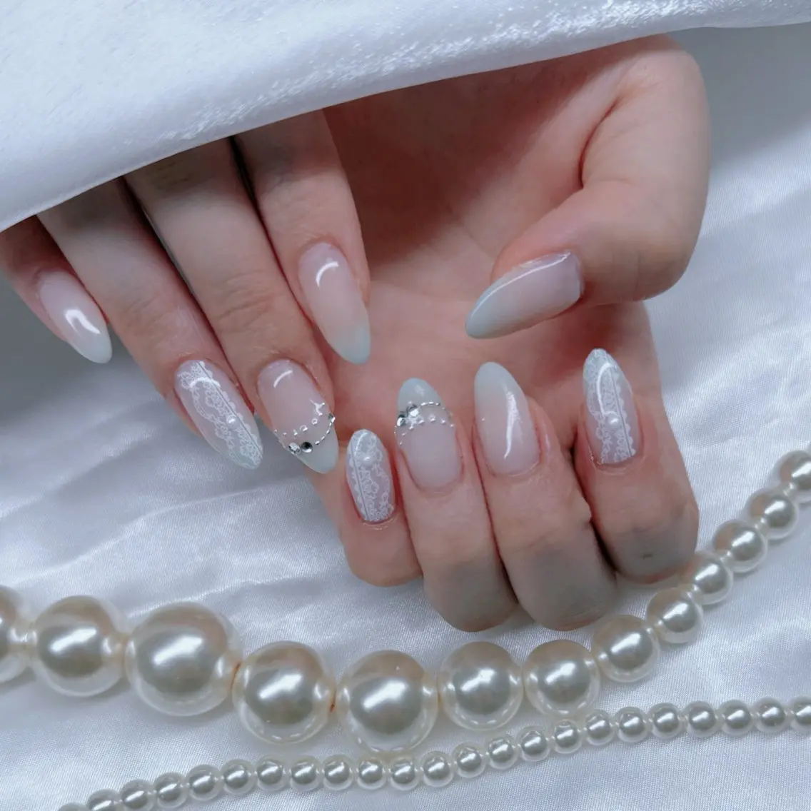 ネイル ハンドネイル Romymoon nail帆南☾ ໋のネイルデザイン