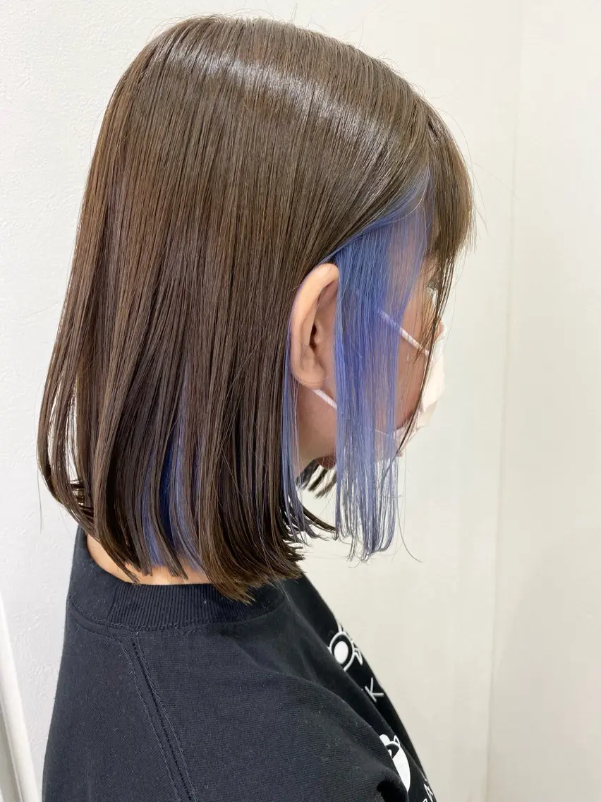 ミディアム カラー インナーカラー ヘアカラー トリートメント VIRAL ヴァイラルのヘアスタイル