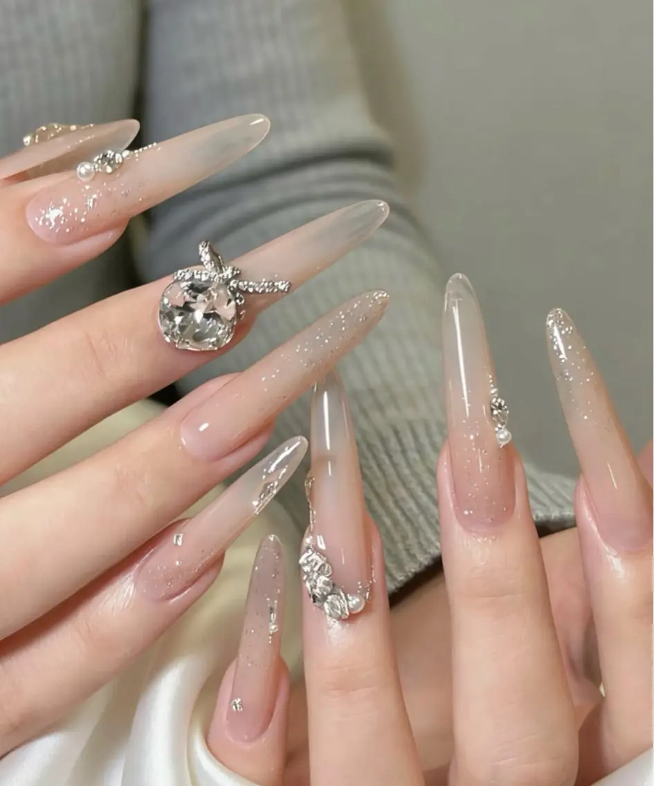 ネイル ハンドネイル U.mi Nail Salonのネイルデザイン