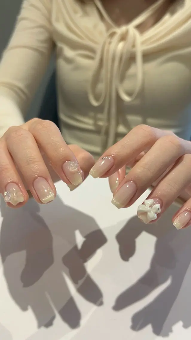 ネイル フレンチネイル ハンドネイル plume. noaのネイルデザイン