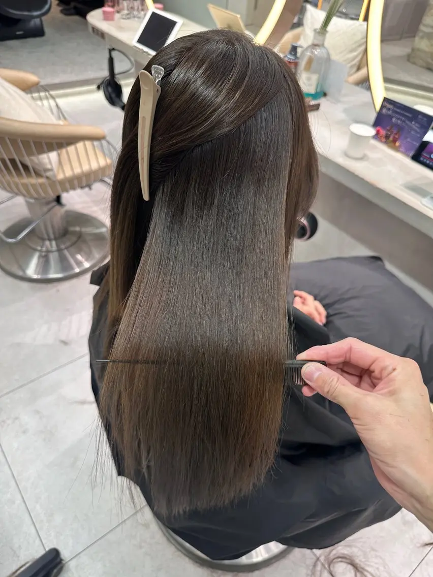 ロング カラー カット 縮毛矯正 トリートメント 《髪質改善✖️オリー ブ🧸》小嶋拓也のヘアスタイル