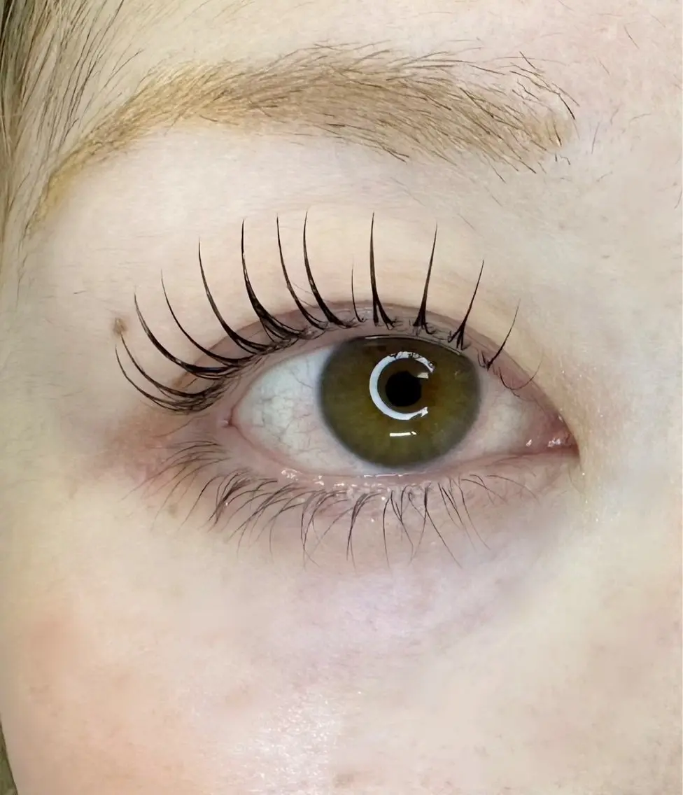 マツエク・マツパ マツパ Eyelash Lily🤍花塚のマツエク・マツパデザイン