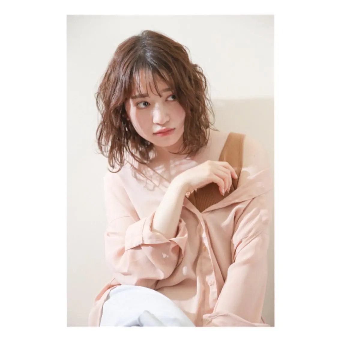 ミディアム カット ヘアカラー ヨシダ トオルのヘアスタイル