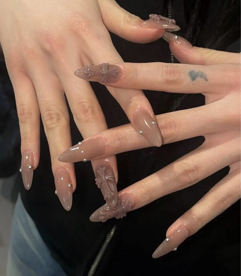 ネイル グラデーション ラメ(グリッター) マグネットネイル ミラーネイル ニュアンスネイル Lumi de nailsのネイルデザイン