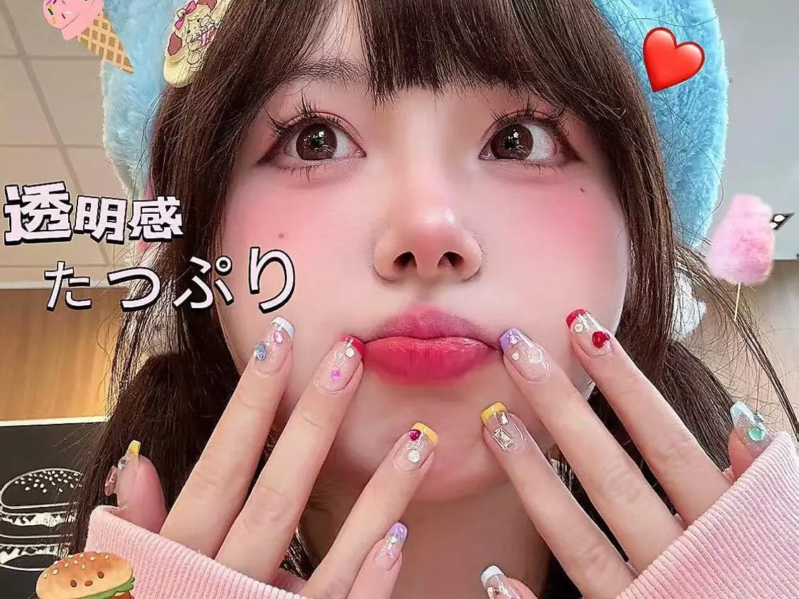ネイル アートネイル オーロラネイル チークネイル 成人式 長さ出し ハンドネイル ナユキNA.YUKI 渋谷店のネイルデザイン