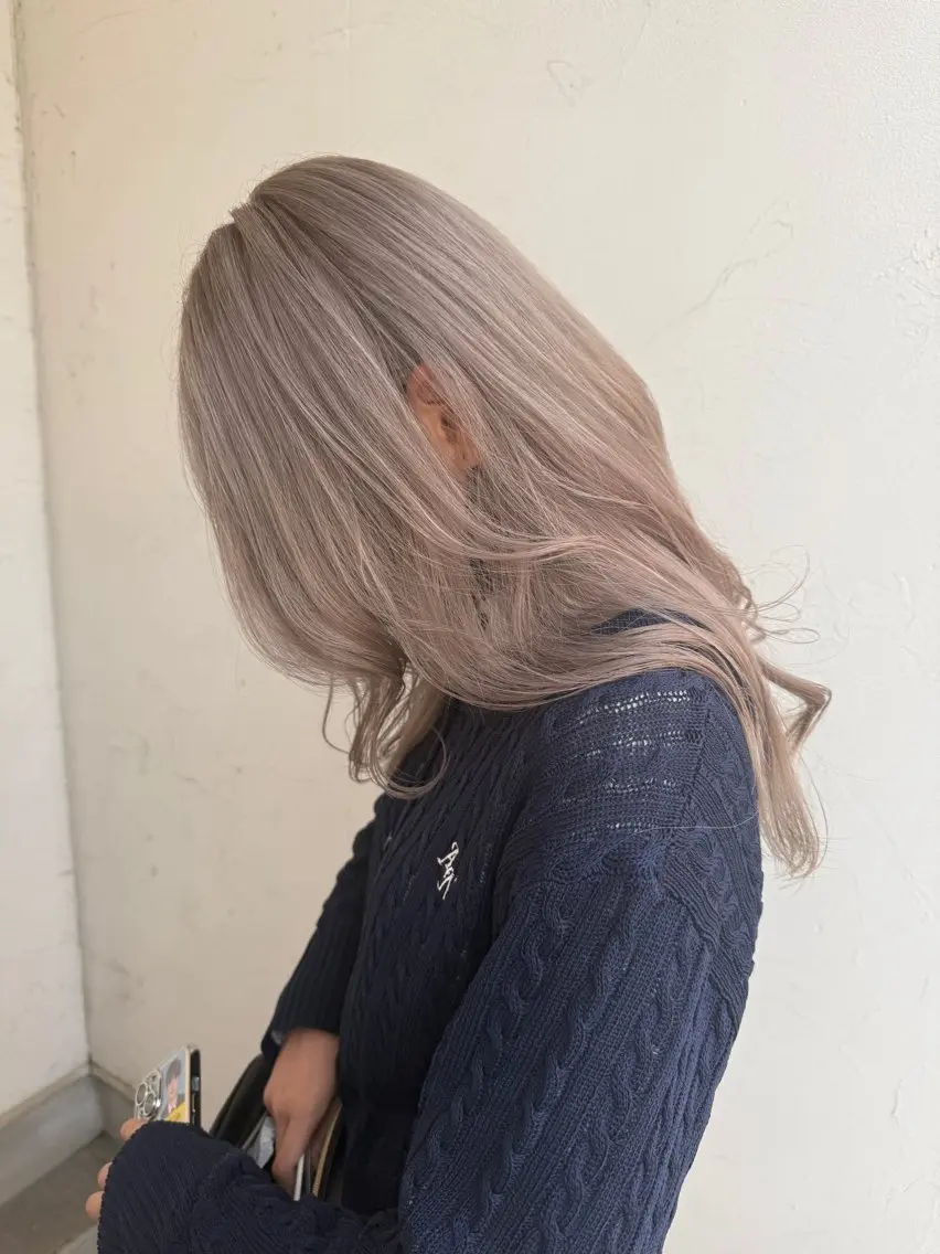 ロング カット ヘアカラー トリートメント 高村 りなのヘアスタイル