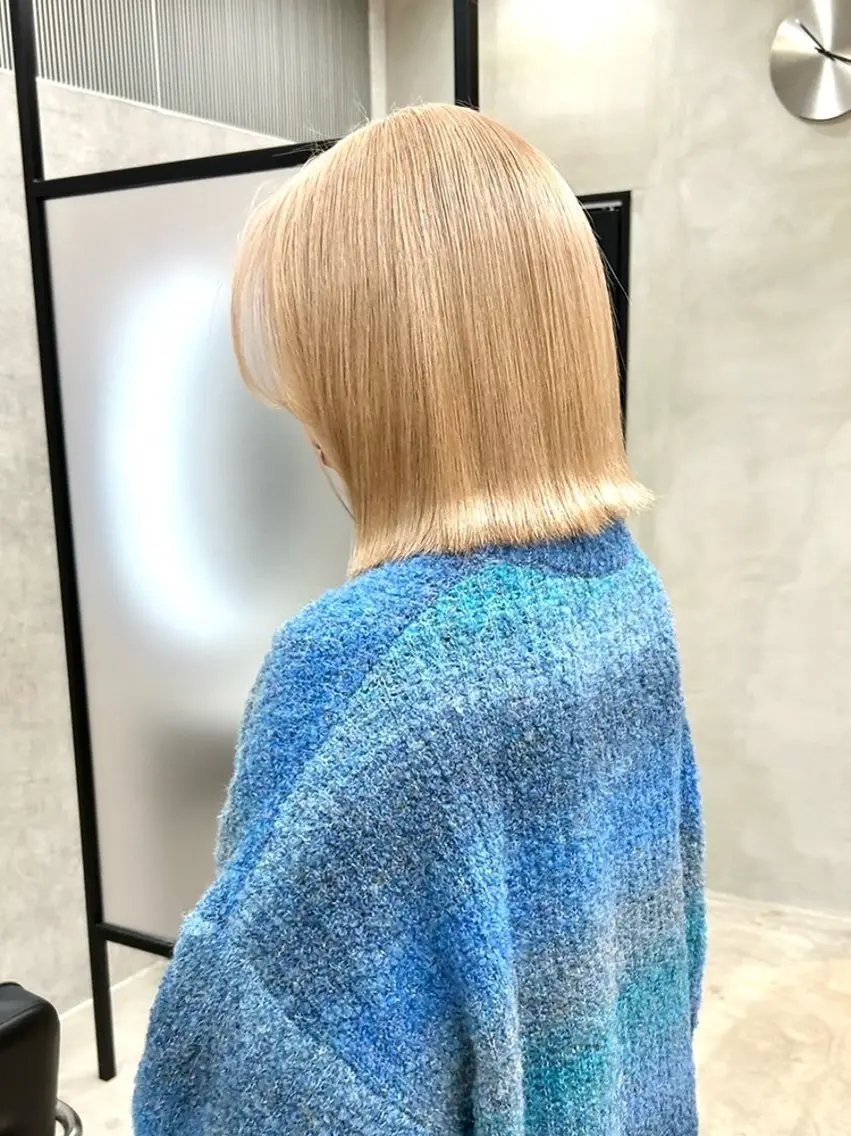 ミディアム カラー ブロンド ヘアカラー 成城美容室 YOSHIMURAのヘアスタイル