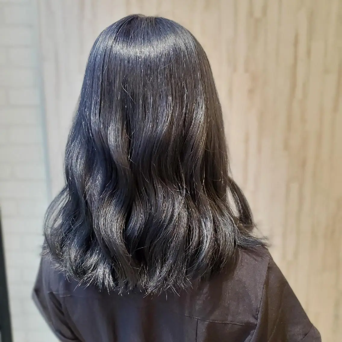 セミロング カラー EARTH 池田 雄太のヘアスタイル