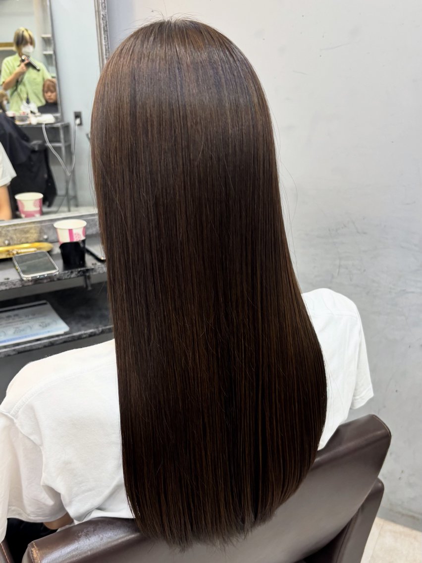 ロング 佐藤 宰 OZ桑野店のヘアスタイル