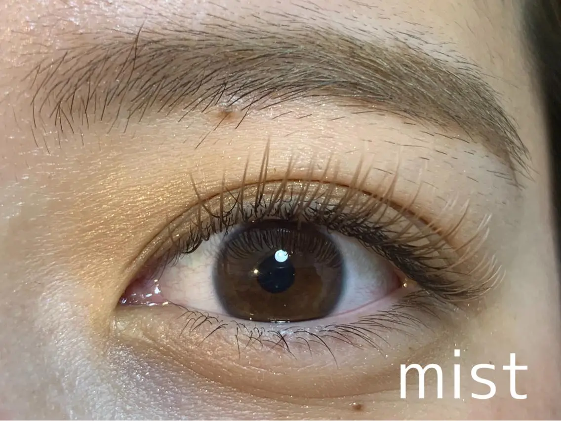 マツエク・マツパ カラーマツエク マツエク mist AYA 🏝️eyelashのマツエク・マツパデザイン