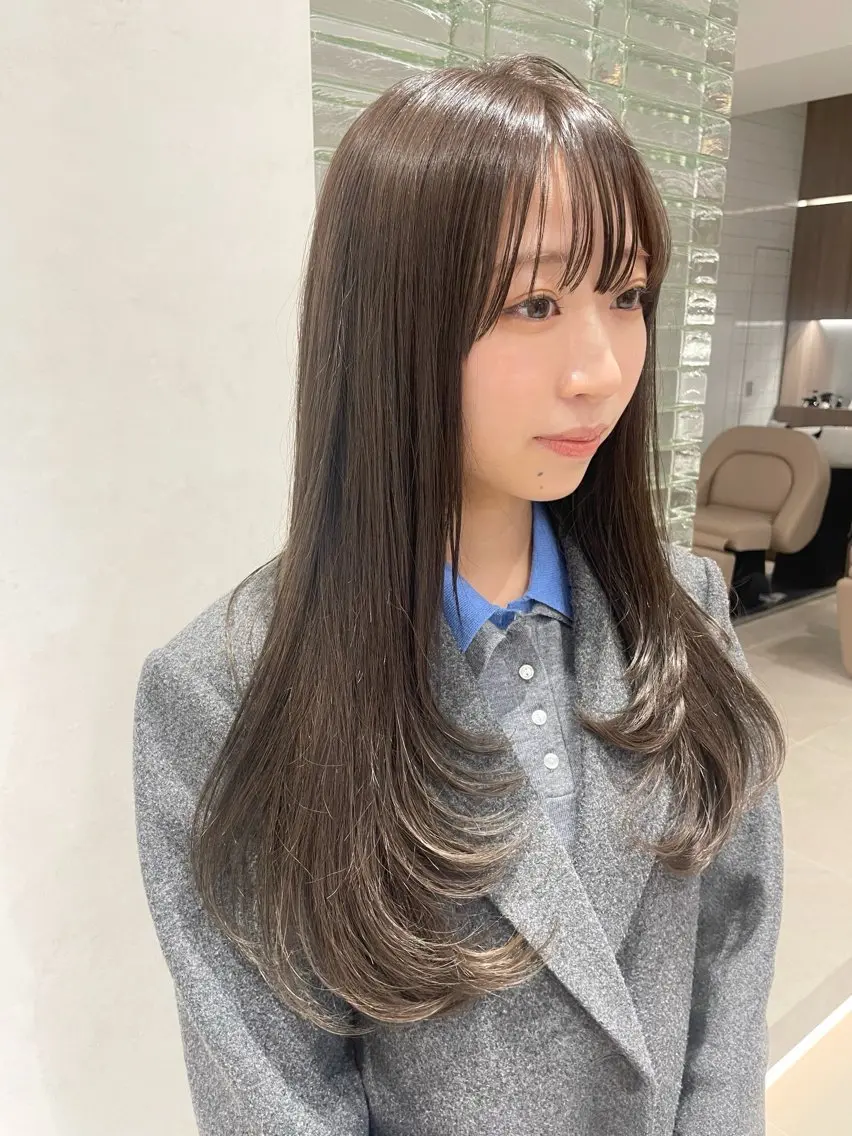 💗前髪カット+艶カラー💗 ハイトーン/韓国ヘアー/ミルクティーベージュ/デザインカラー/レイヤーカットの写真