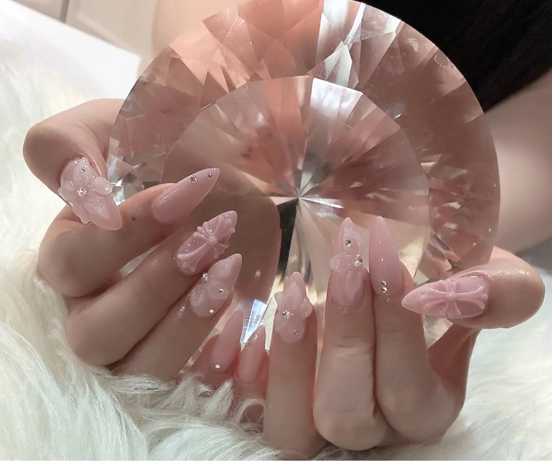 ネイル ハンドネイル LoaChaton kaeのネイルデザイン