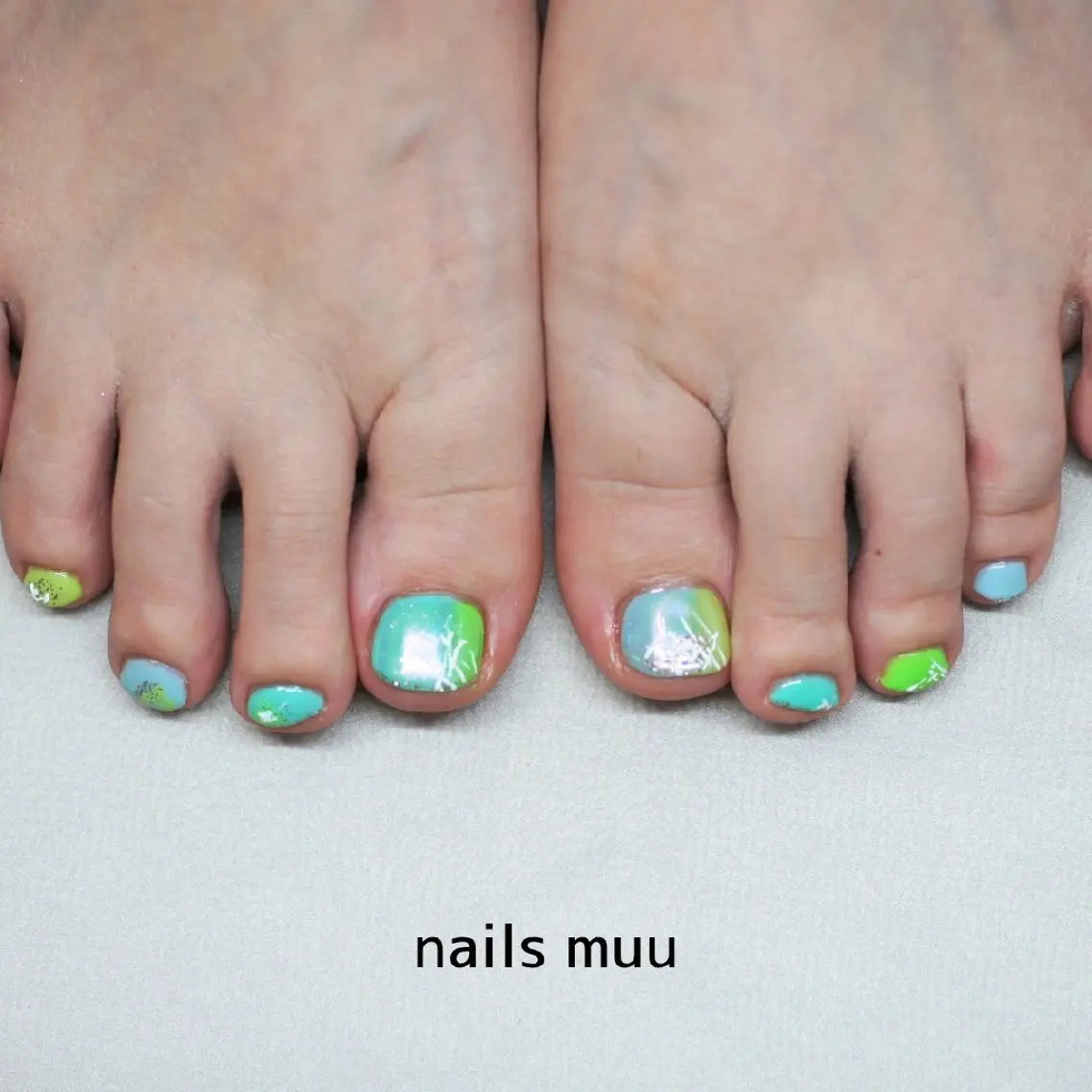 ネイル フットネイル nails muu まゆのネイルデザイン