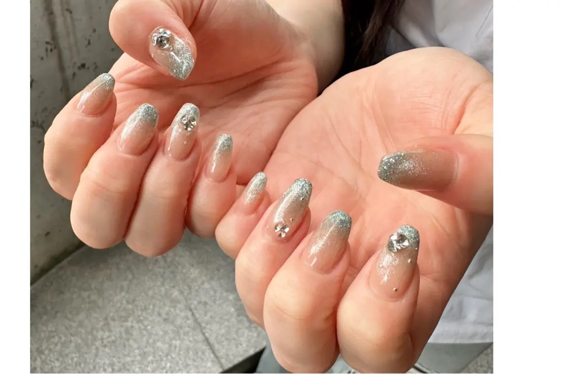 ネイル ハンドネイル 長谷川 奈緒美のネイルデザイン