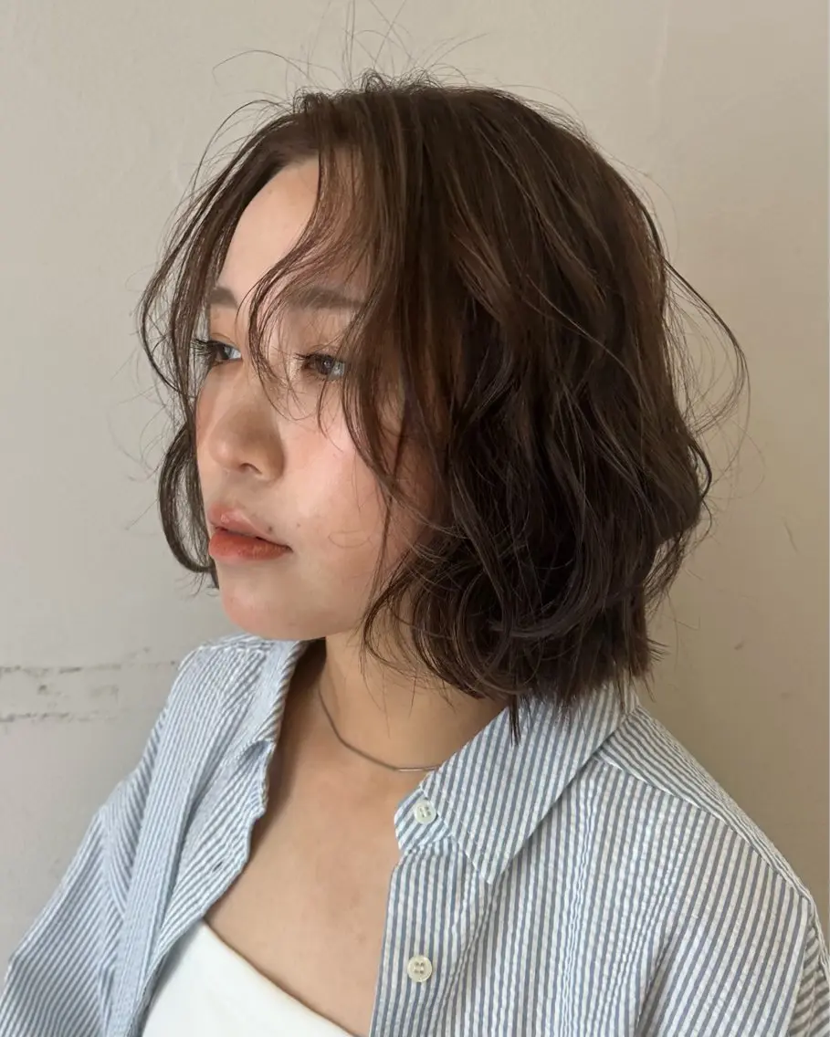 ミディアム パーマ 鈴木 舞のヘアスタイル