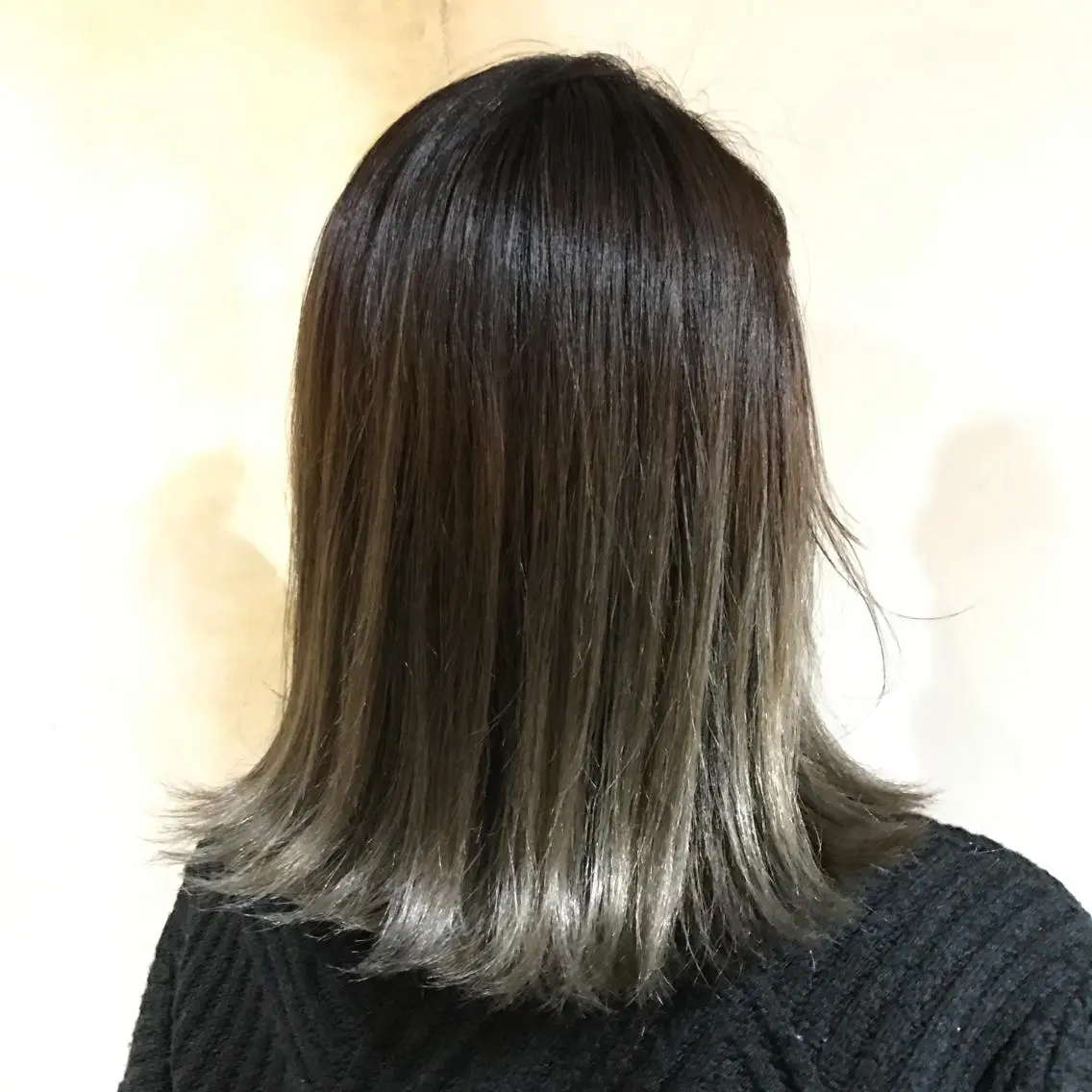 ミディアム アッシュ こう ちゃんのヘアスタイル