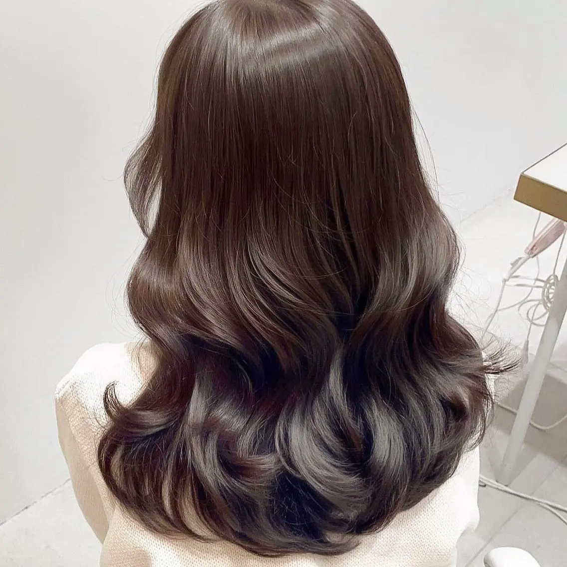 セミロング カラー ヘアアレンジ 🤎小顔レイヤー /ベージュ🤎友香のヘアスタイル
