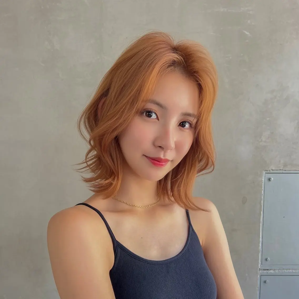 ショート カラー ブリーチ ダブルカラー オレンジ 外ハネヘア ⚜️ブリーチ× 透明感✨Hayatoのヘアスタイル