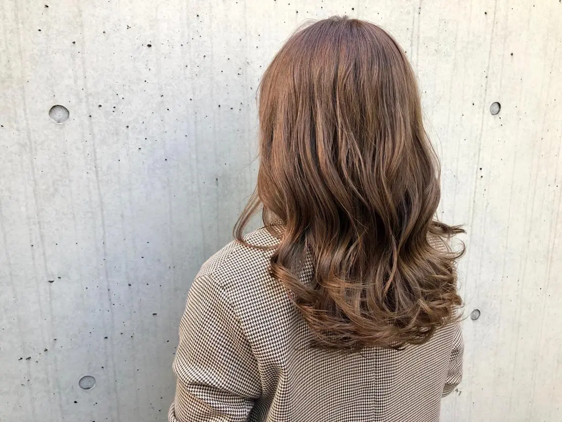 ロング 藤原 ちひろのヘアスタイル