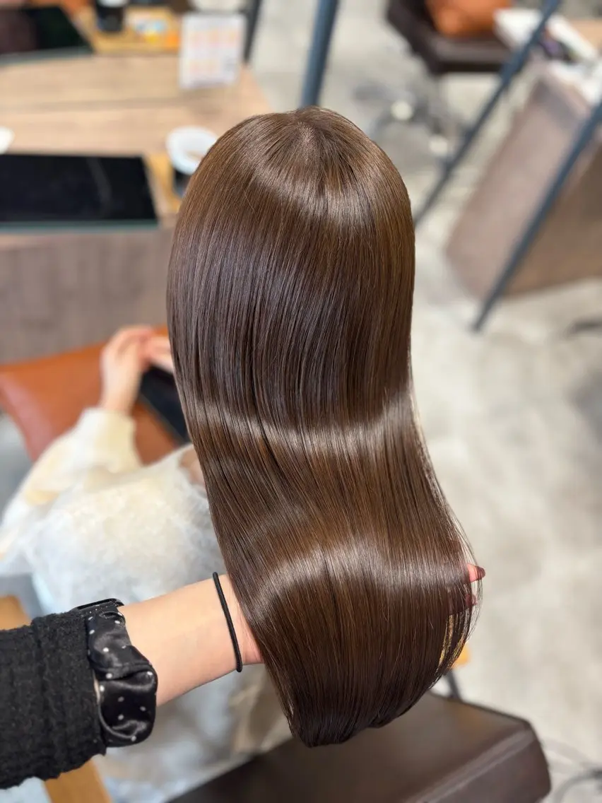 セミロング ヘアカラー トリートメント きょうか🩶 /艶髪/髪質改善のヘアスタイル