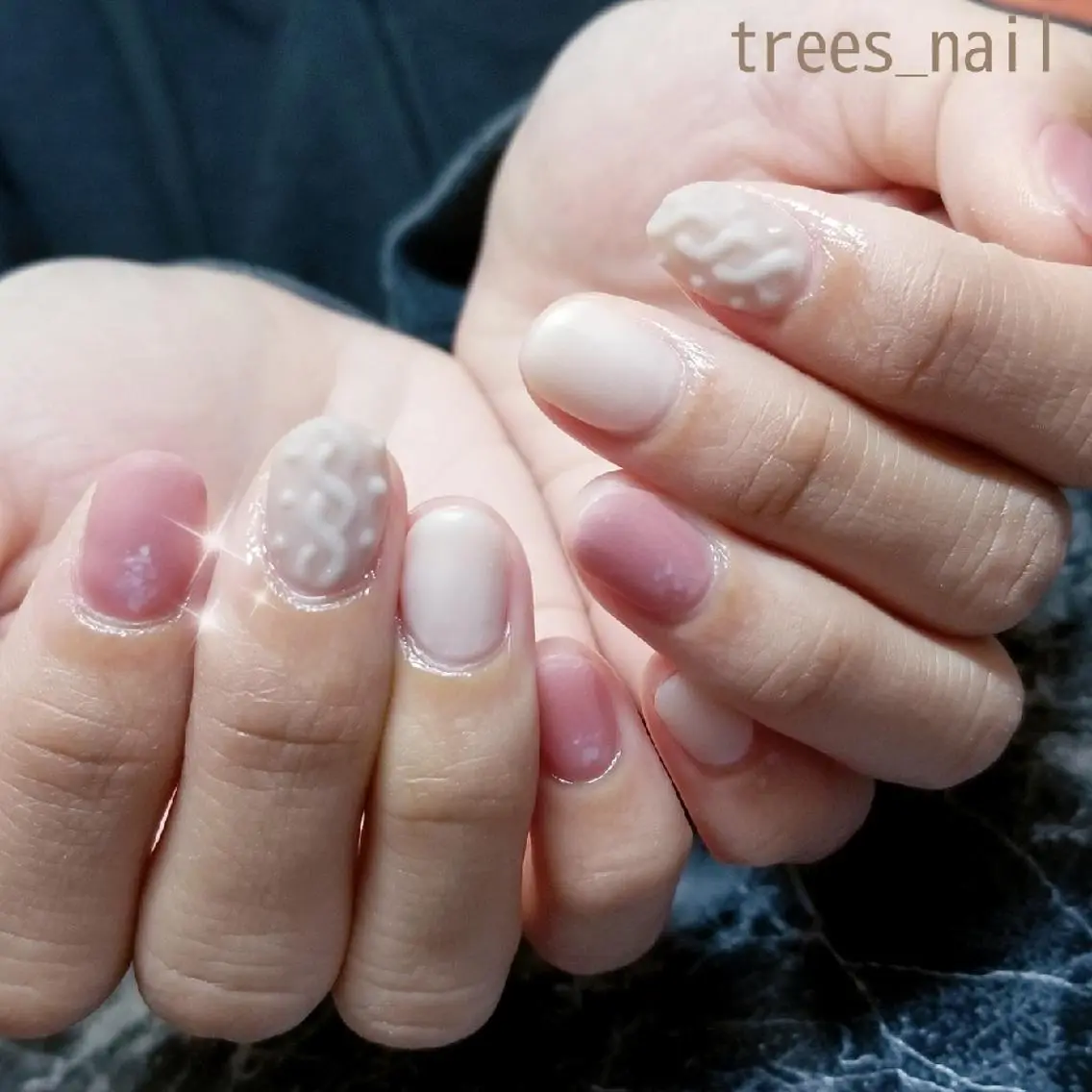 ネイル ガーリー ピンク 冬ネイル ハンドネイル フットネイル trees_ nailのネイルデザイン