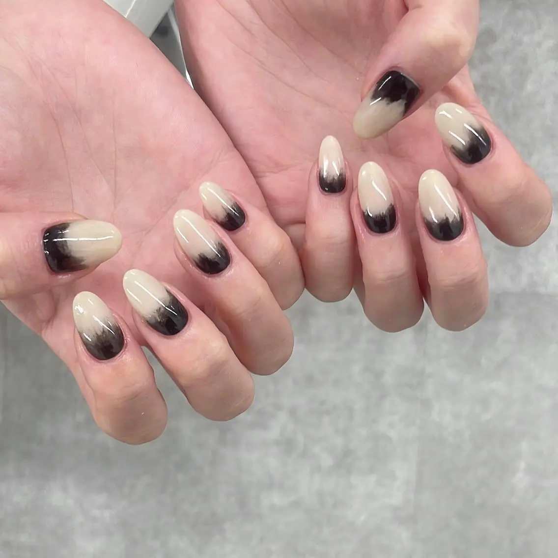 ネイル ニュアンスネイル フットネイル _white 上本町店のネイルデザイン
