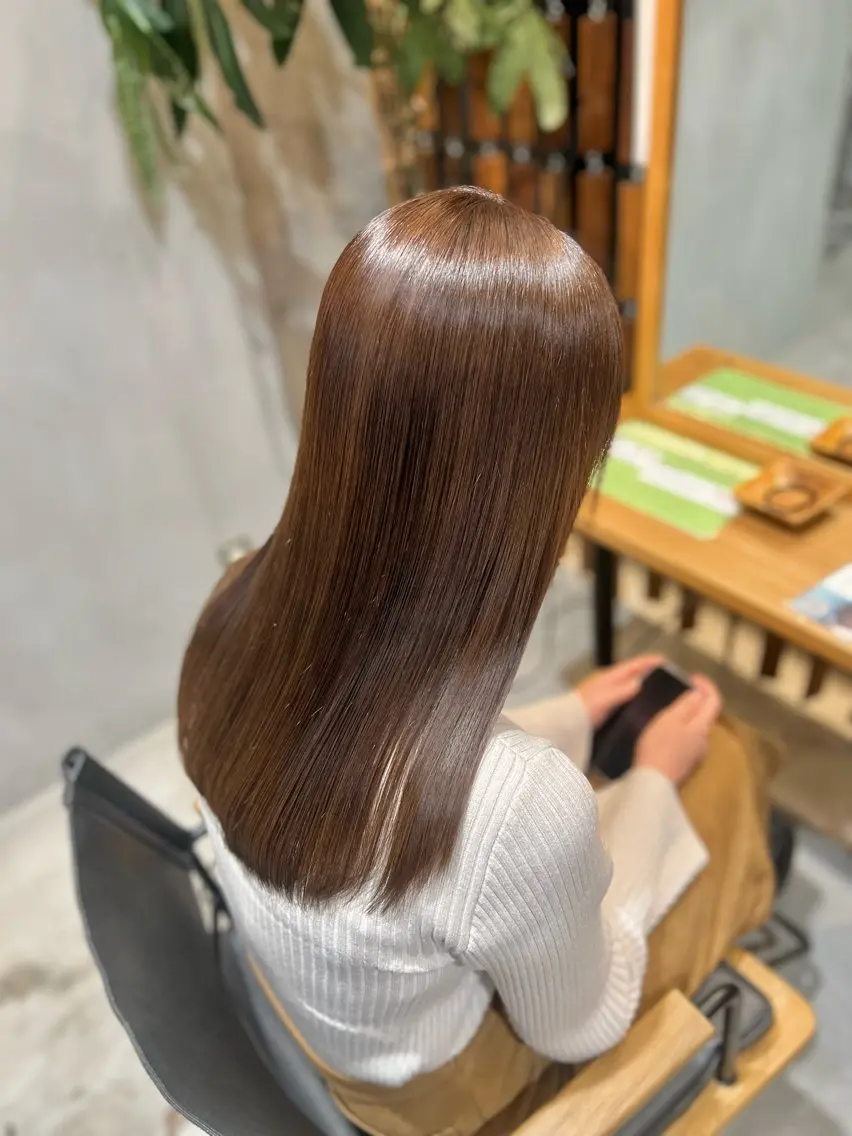 ロング トリートメント 🎀Lolonois 池田店🎀佐藤百奈美のヘアスタイル