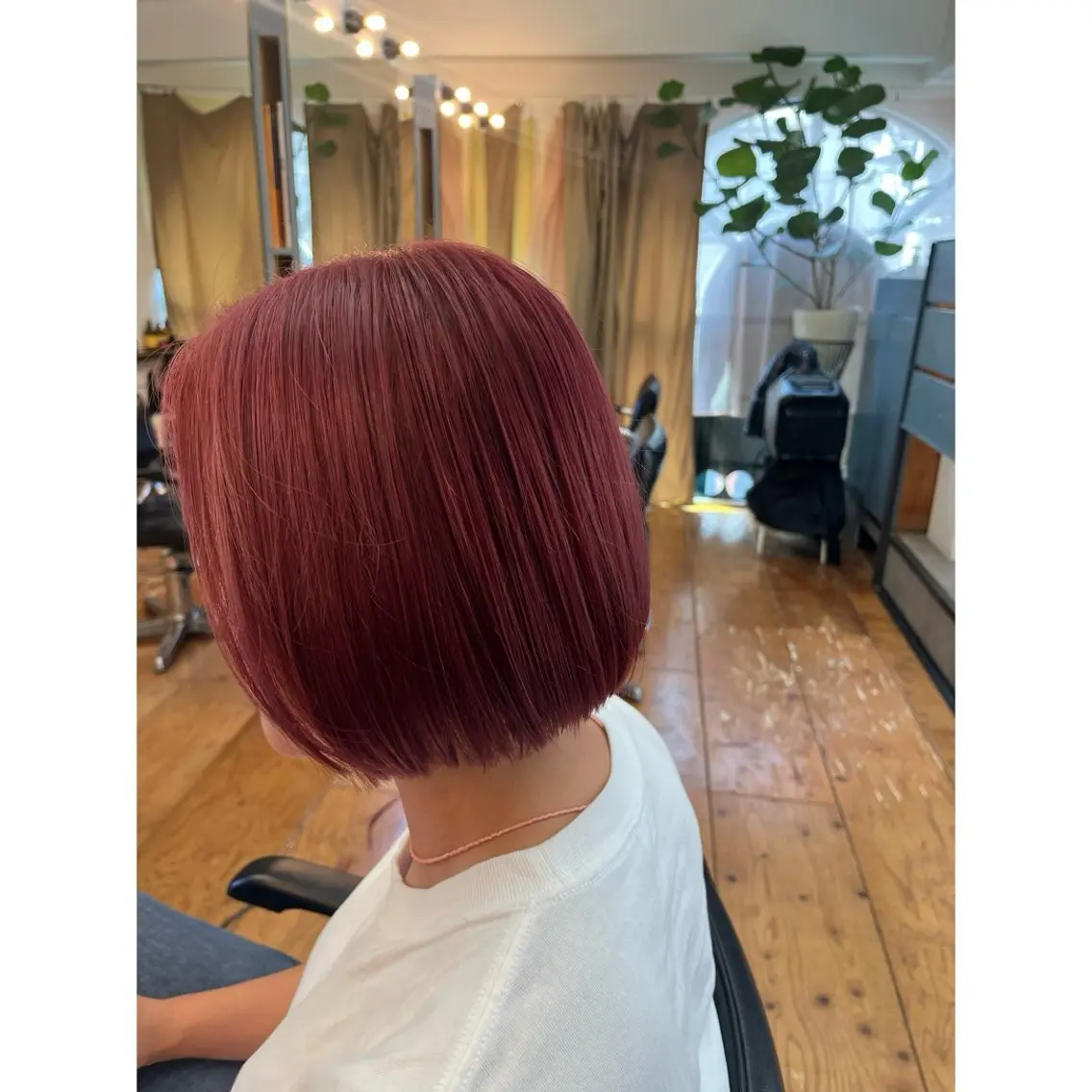 ショート カラー ボブ 髪質改善 ショートヘア トリートメント Lagom なかだのヘアスタイル