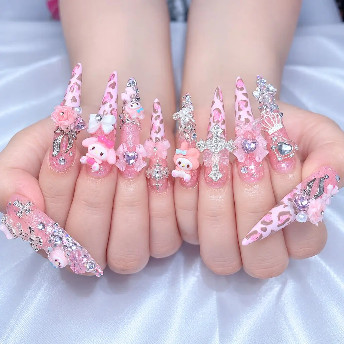 ネイル ハンドネイル ゆみ YUMIのネイルデザイン
