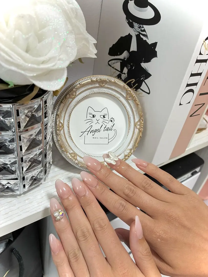 ネイル ハンドネイル Angel tailのネイルデザイン