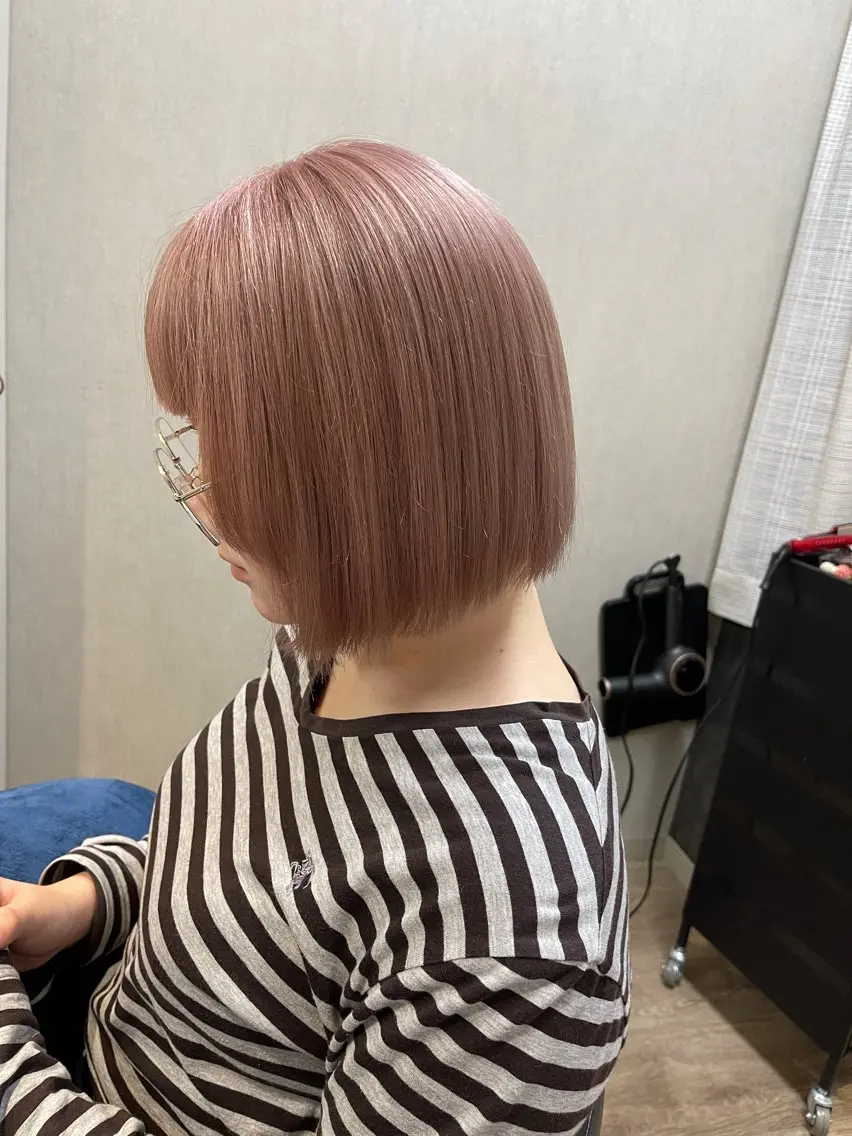 ショート カラー ANDIAMO SAKAE🍁楓のヘアスタイル
