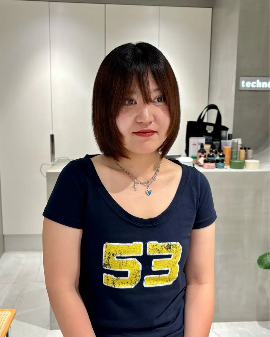 カラー パーマ 塔尾 真那のヘアスタイル