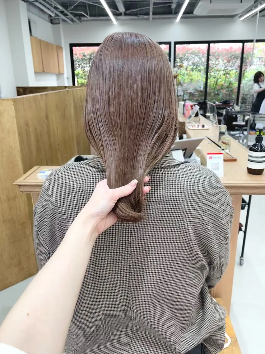ミディアム カラー ヘアアレンジ ベージュカラー ブリーチ ena/ブリーチなし 透明感・レイヤー🎀のヘアスタイル