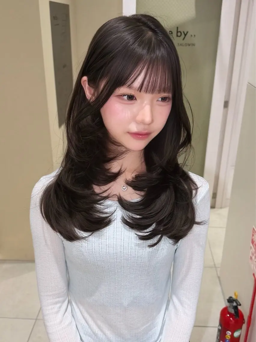 ミディアム カラー ヘアアレンジ レイヤーカット カット ヘアカラー トリートメント 天神レイヤーカット No.1💖マユカのヘアスタイル
