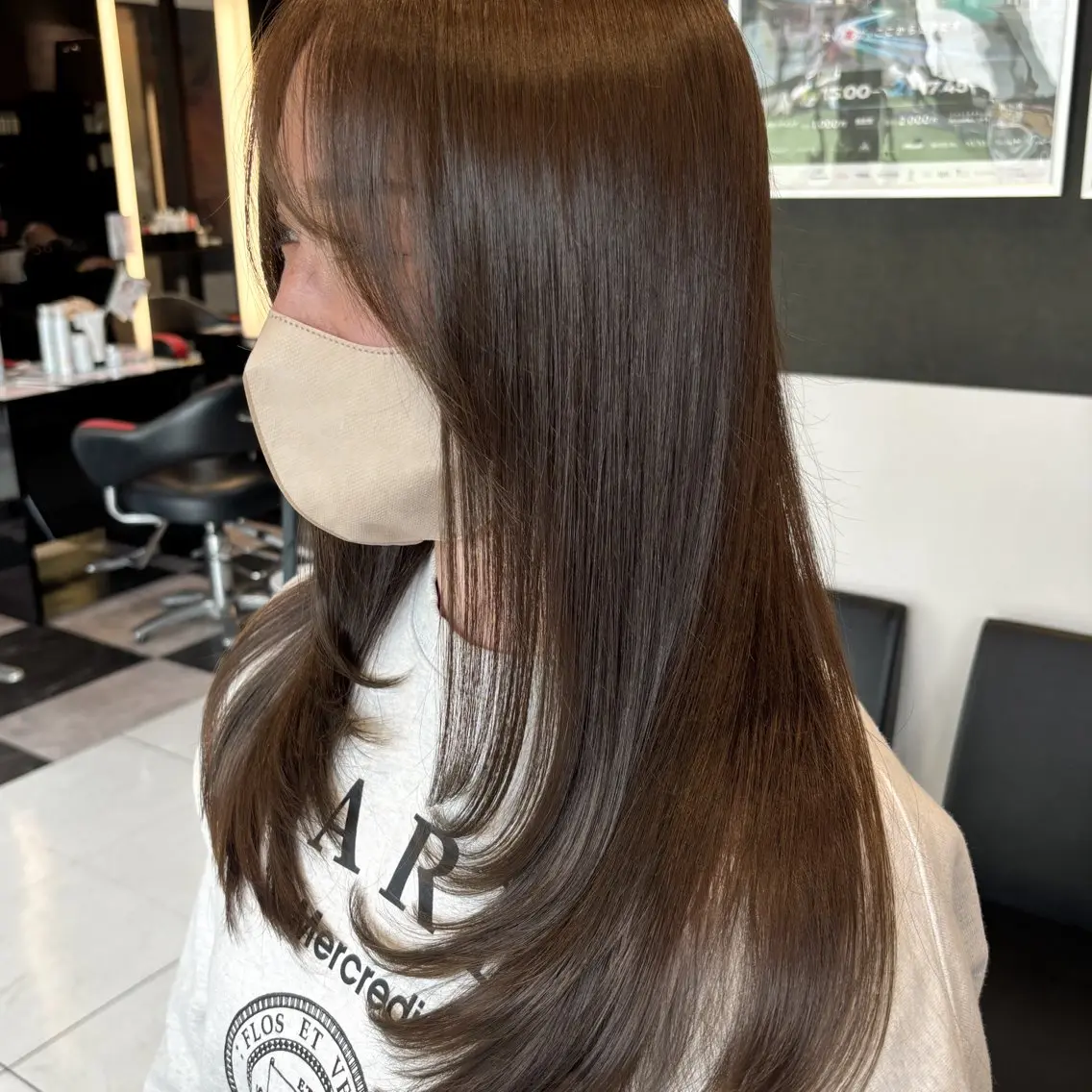 ミディアム レイヤーカット カット ヘアカラー ブリーチ/ヘアケア/ 艶髪/イギチハルのヘアスタイル